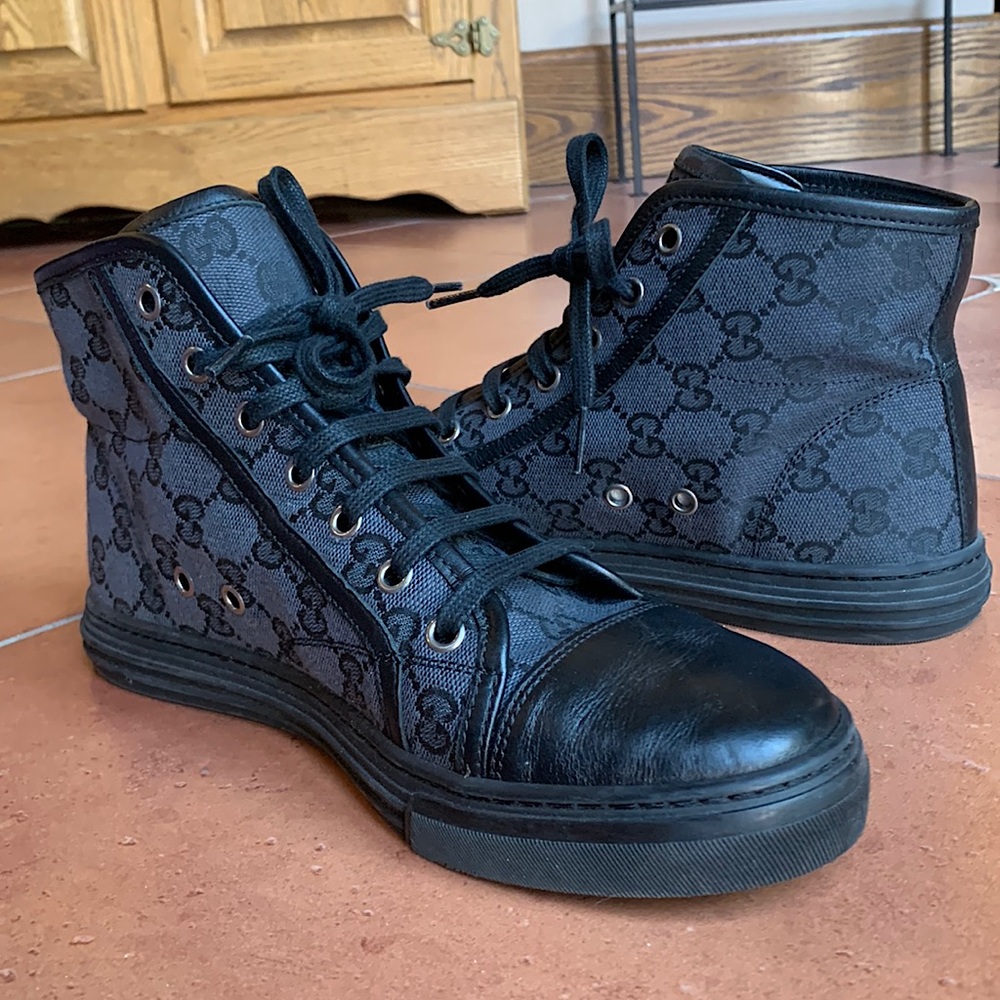 Black Gucci sneakers size 38.5